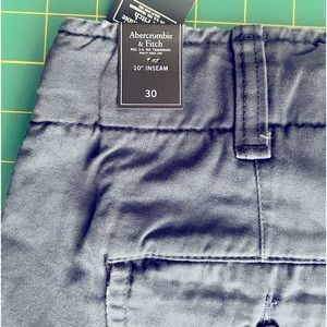Abercrombie & Fitch cargo pants, NWT